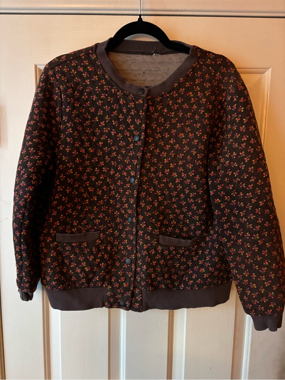 Brown Floral Quilted Bomber Jacket -large  EUC